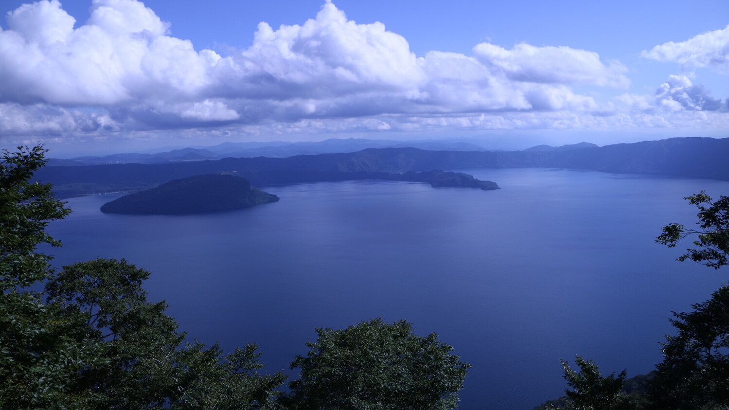 十和田湖のおすすめ観光スポットと一足伸ばして行ける魅力の温泉5選。